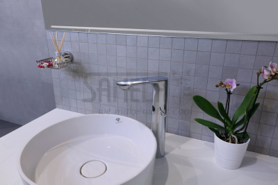 Сенсорный смеситель SLU 60B арт: 03605 Sanela Чехия (фото, схема)